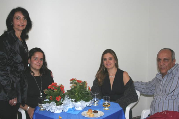 Christina Ktia Rodrigues Fagundes, Raquel Moraes Lima Rodrigues, Alxia Morbeck e Flvio de vila Rodrigues