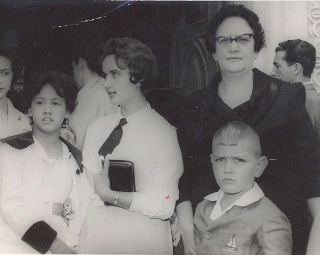 ngela Regina Guimares, Maria Auxiliadora Versieux (Mariazinha), Carmem de Oliveira Guimares e Paulo Cezar Versieux